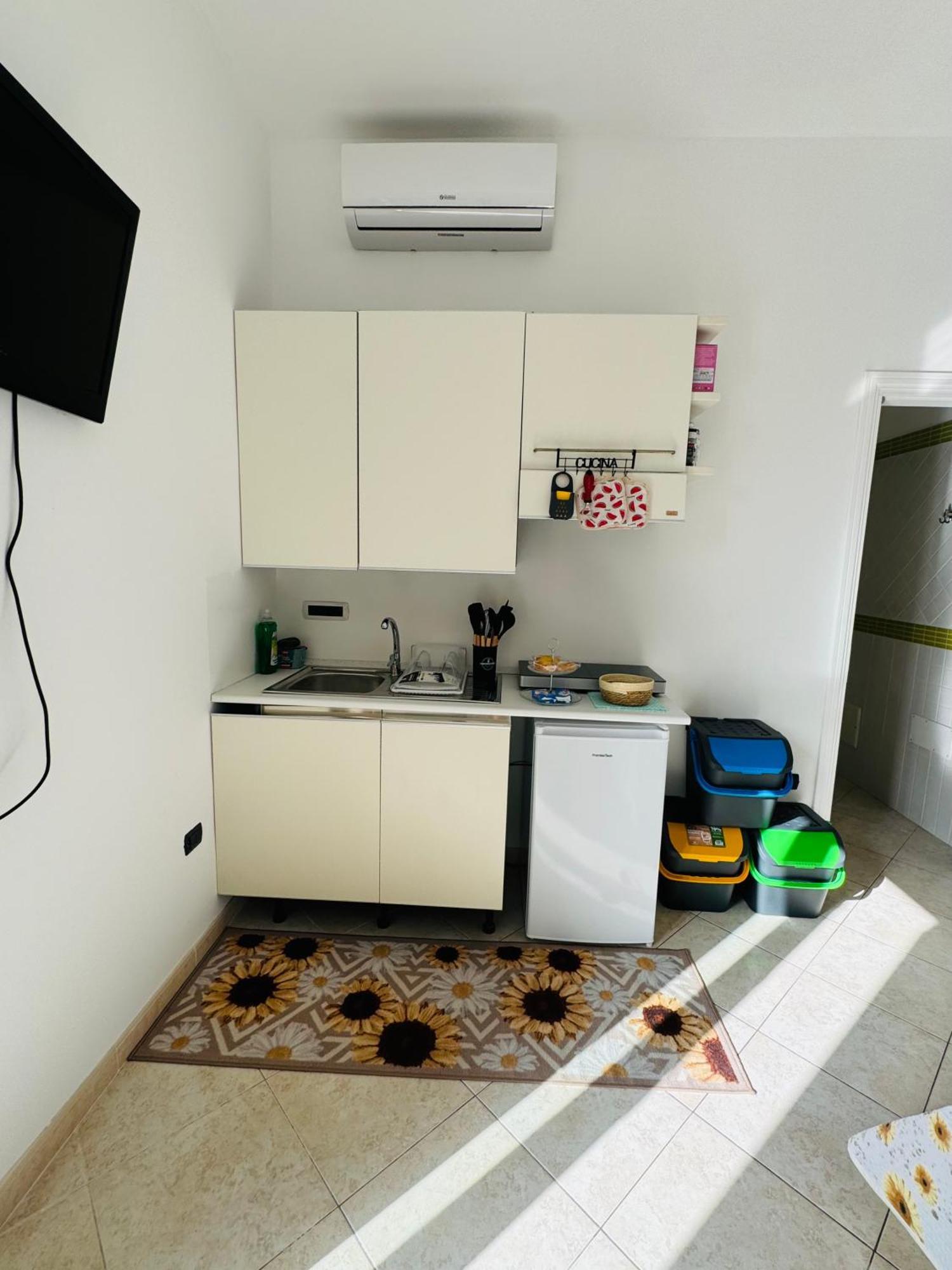 מונופולי Sole Luna Apartments מראה חיצוני תמונה