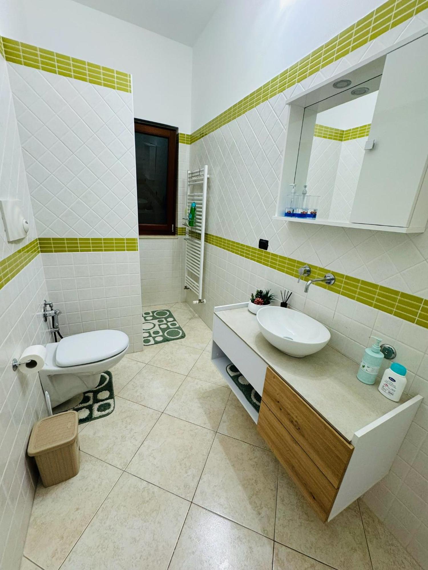 מונופולי Sole Luna Apartments מראה חיצוני תמונה